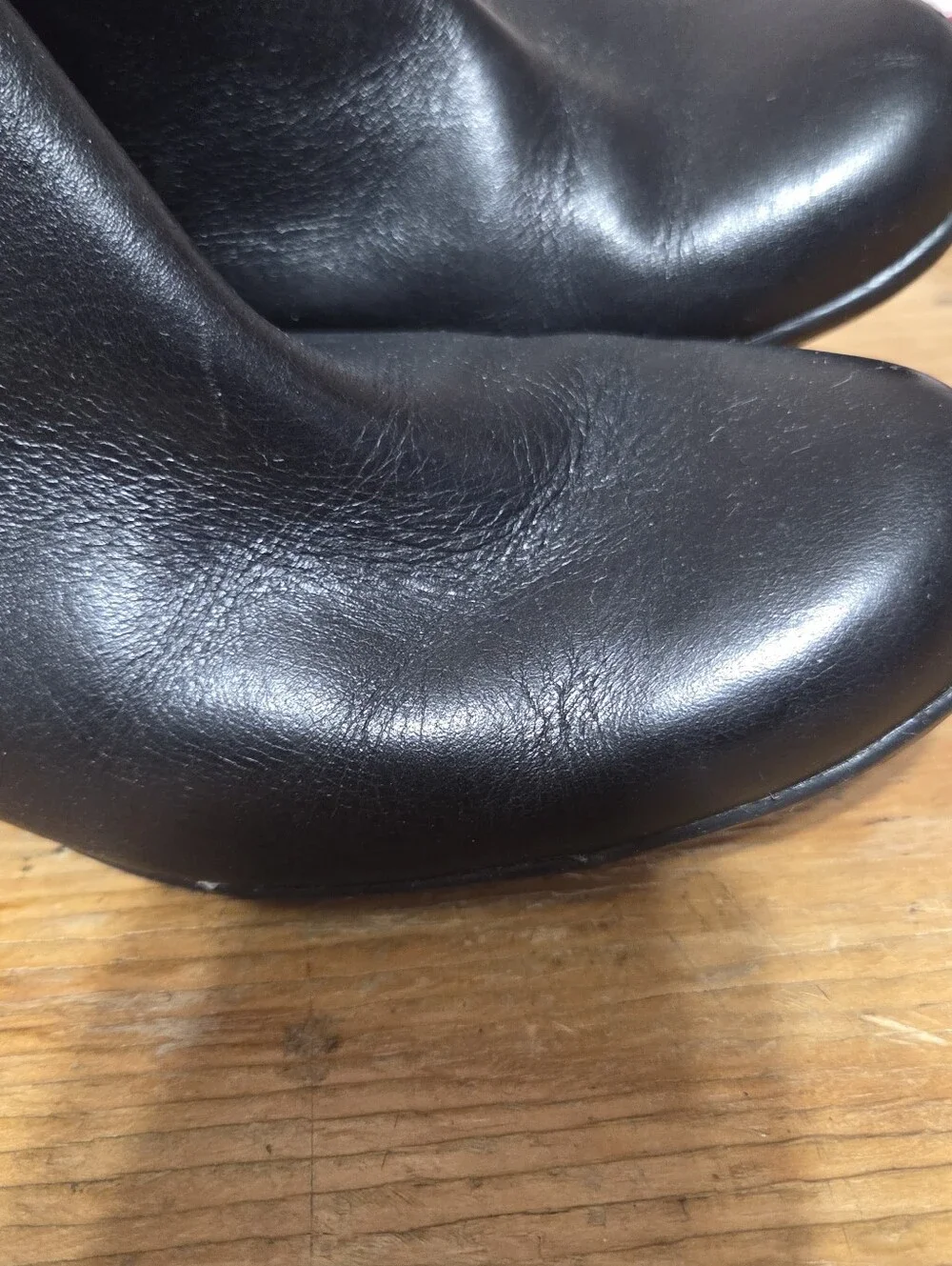 Clarks Artisan Ingalls Nile black leather and suede ankle bootie Womens 10M